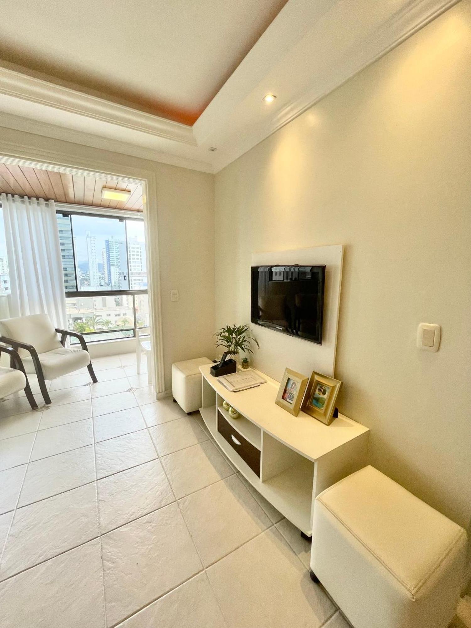 Apartamento Otima Localizacao Quadra Mar A 80m Da *